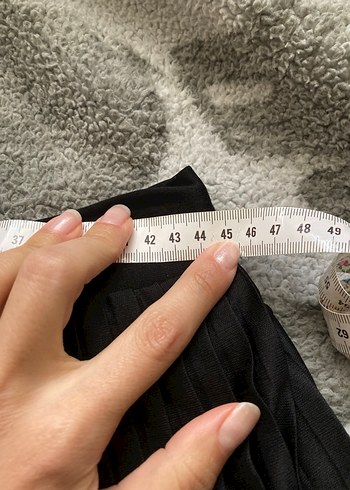 Siyah Pileli Etek - Görsel 5