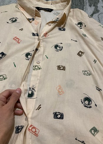 Bej Düğmeli Uzun Kollu Baskılı Kadın Gömlek - Görsel 4