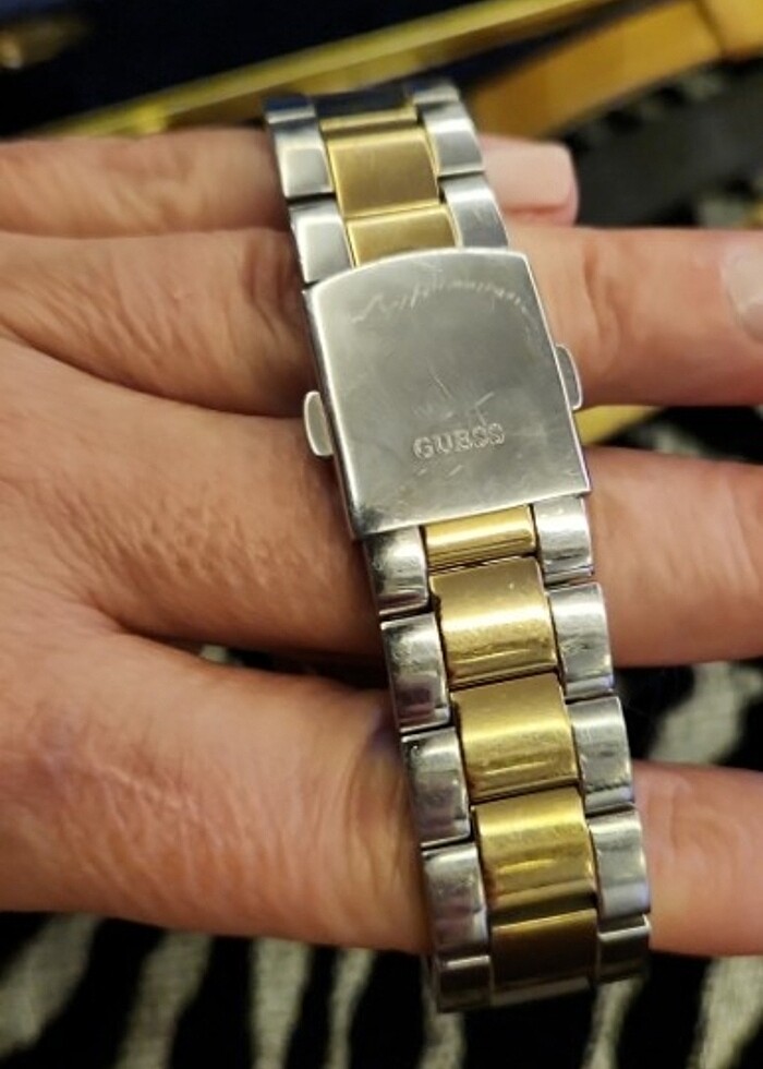 Guess saat - Görsel 2