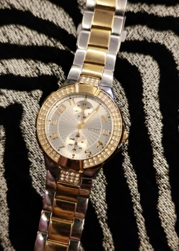 Guess saat - Görsel 4