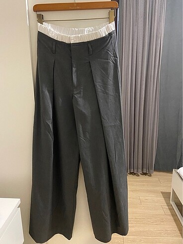 Zara boxer detaylı kumaş pantolon