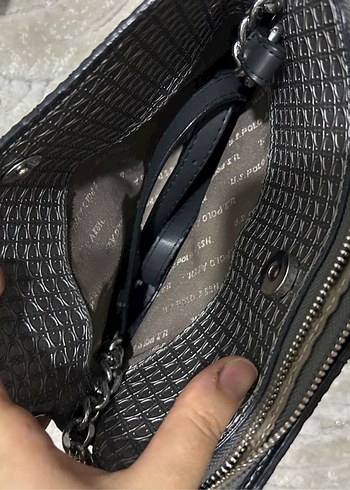 Gri Deri Yılan Desenli Zincir Detaylı Çapraz Çanta - Görsel 4