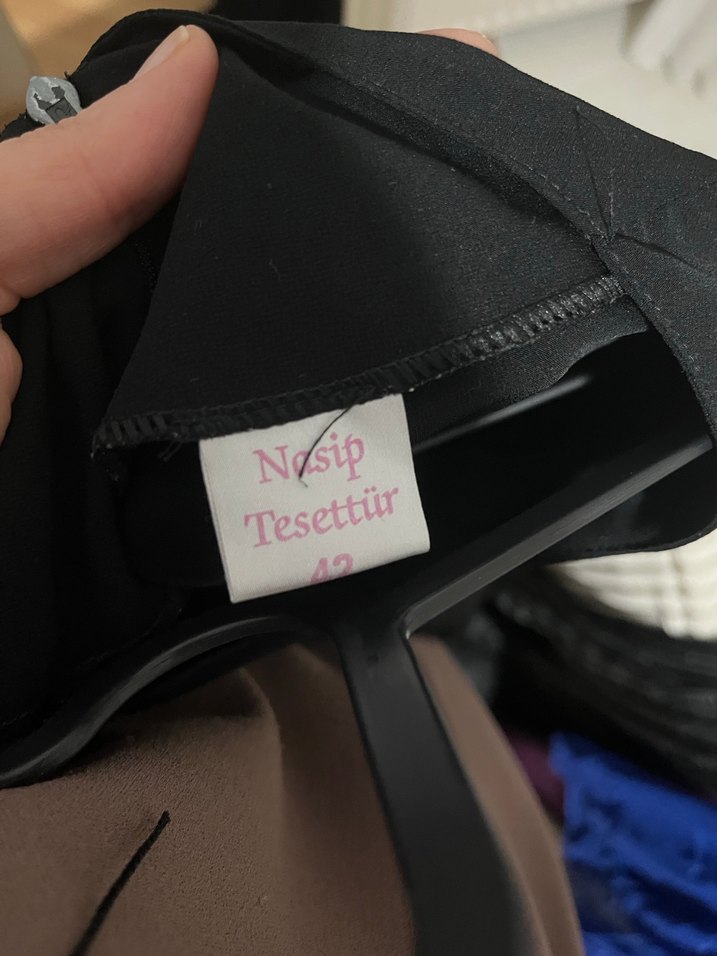 Siyah Uzun Kollu Salaş Uzun Elbise - Görsel 3