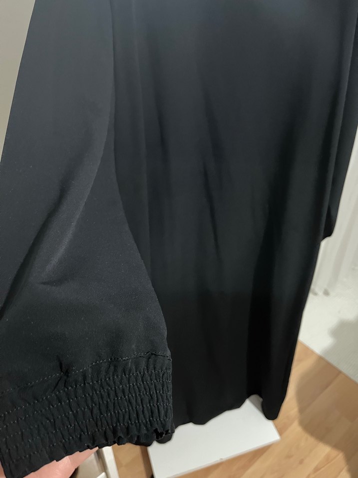 Siyah Uzun Kollu Salaş Uzun Elbise - Görsel 2