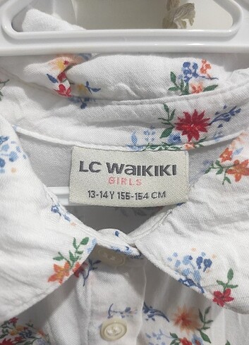 LC Waikiki Sıfır kollu gömlek