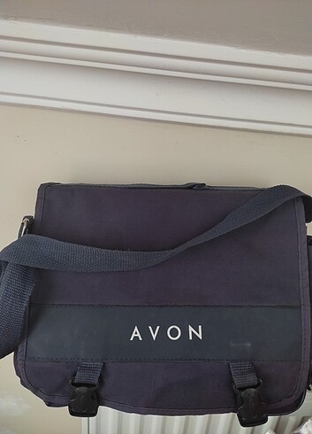 Avon ürün çanta sı