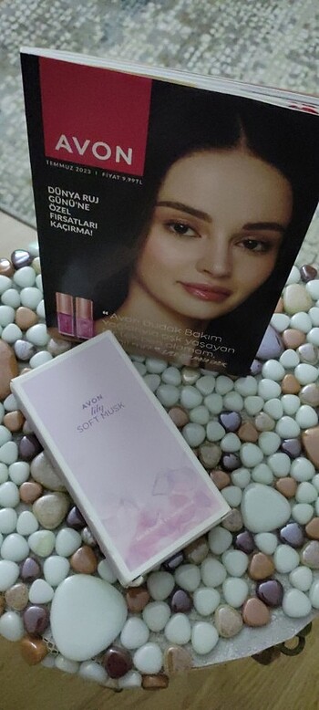 Avon lily soft musk