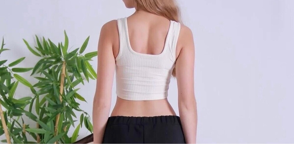 xs Beden Ekru crop top (yeni kullanılmadı)