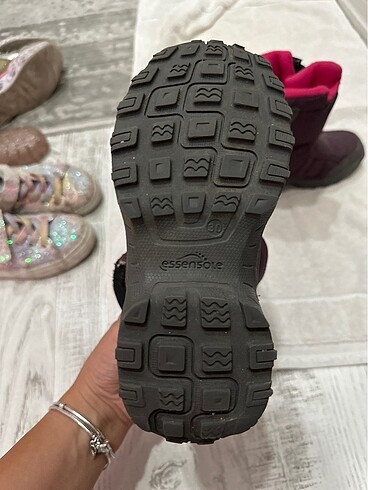 30 Beden pembe Renk Decathlon kız çocuk pembe mürdüm kar botu/ 30 numara