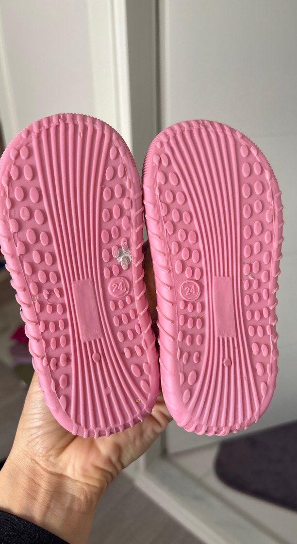 Kız Çocuk Sarı Bağlamalı Terlik - Görsel 3