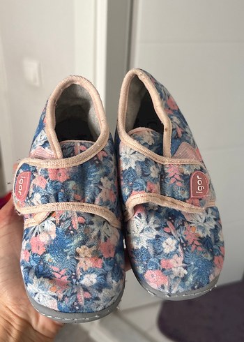 Kız Çocuk Pembe Bağcıksız Sıcak Terlik - Görsel 2