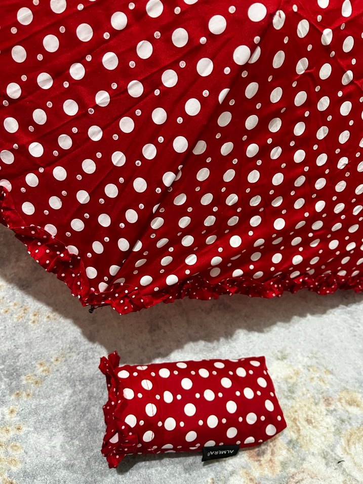 Kırmızı Puantiyeli Fırfırlı Kadın Şemsiye - Görsel 4