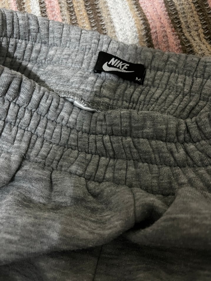 Gri  Nike  Rahat Kesim Eşofman Altı - Görsel 3