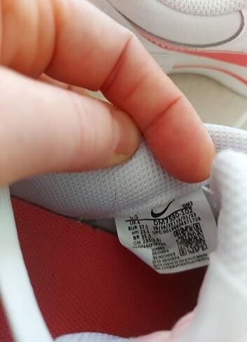 37,5 Beden beyaz Renk Nike orjinal ayakkabi