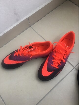 Nike krampon 45 halı saha