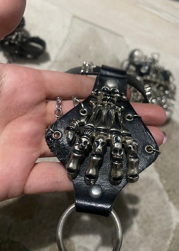 Gotik Zincir Detaylı Kadın El Zinciri - Görsel 3