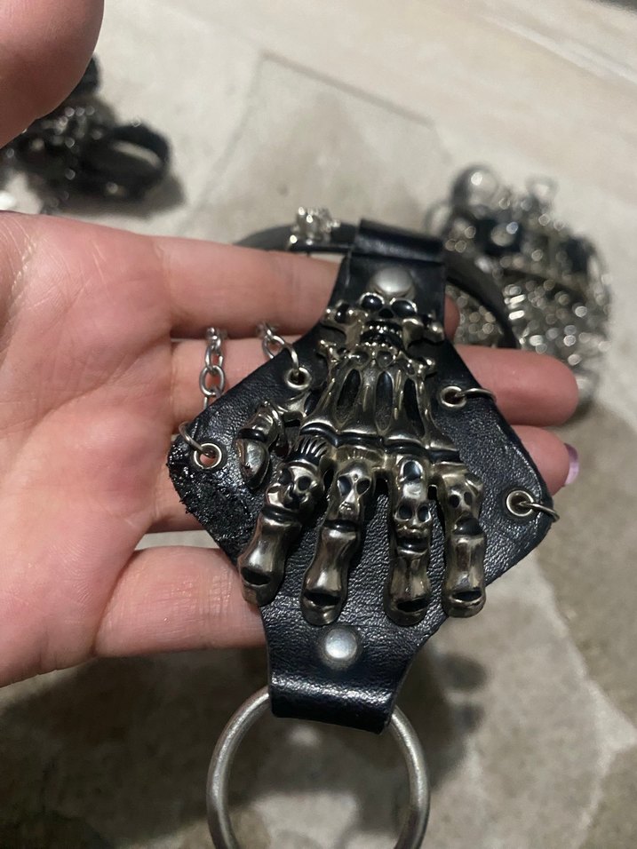 Gotik Zincir Detaylı Kadın El Zinciri - Görsel 3