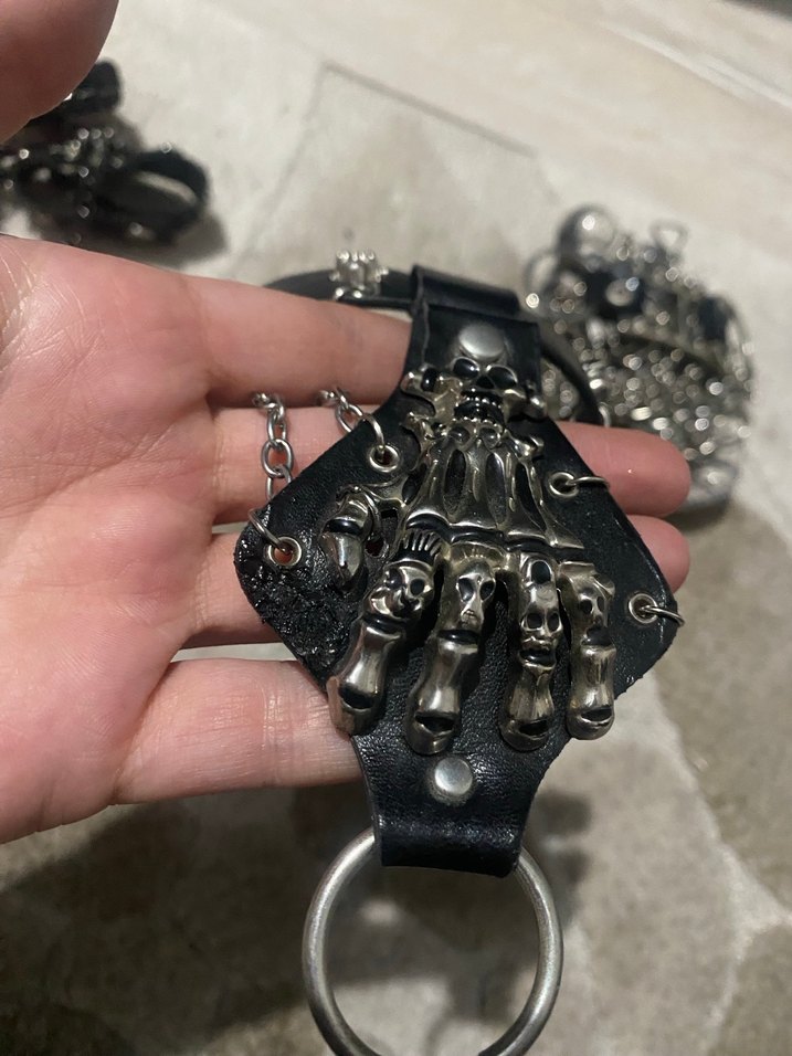 Gotik Zincir Detaylı Kadın El Zinciri - Görsel 4