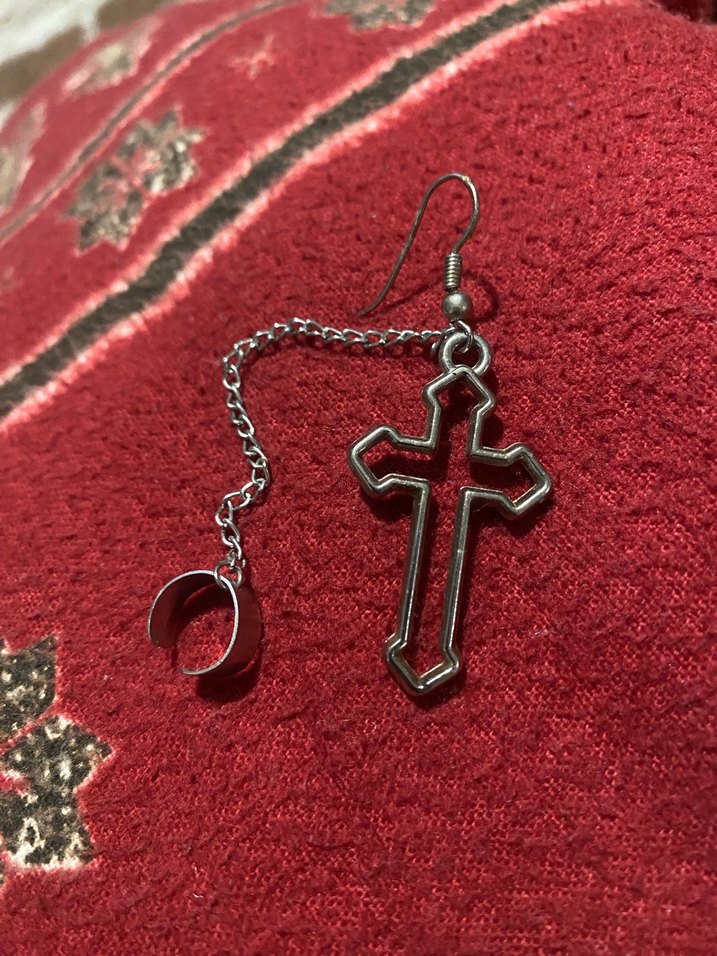 Haç küpe gotik - Görsel 2