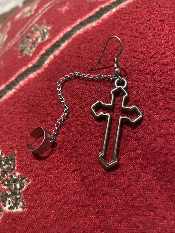 Haç küpe gotik - Görsel 3