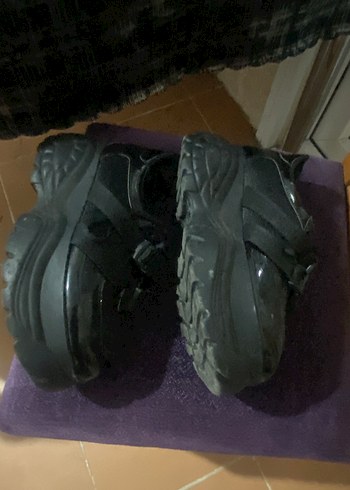 Kadın Siyah Gotik Platformlu Tokalı Spor Ayakkabı - Görsel 2