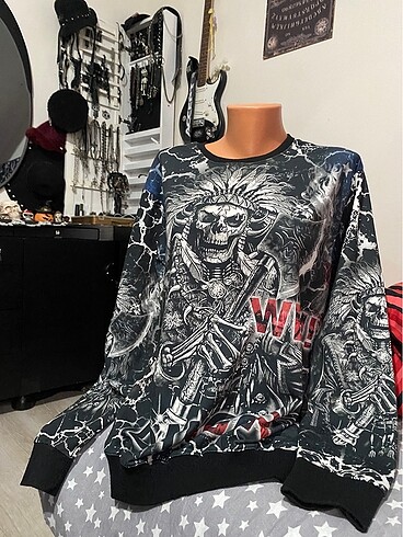 xl Beden Kurukafa sweatshirt