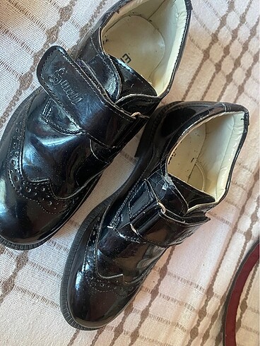 Siyah oxford ayakkabı erkek çocuk rugan - Görsel 6