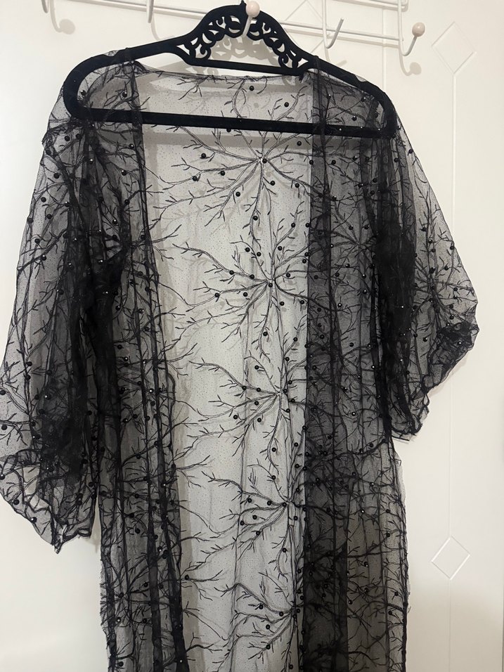 Siyah taşlı hırka - Görsel 3