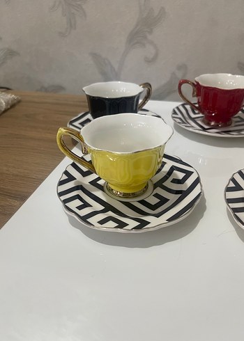 Renkli fincan seti - Görsel 4