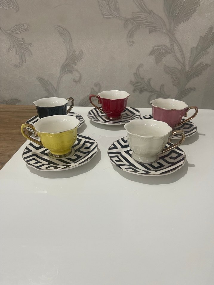 Renkli fincan seti - Görsel 5