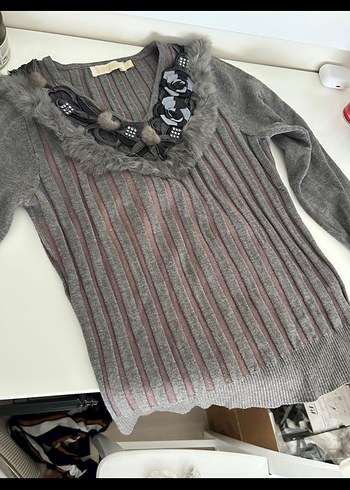 Selis marka Gri Kürklü Nakışlı Triko Kazak - Görsel 2