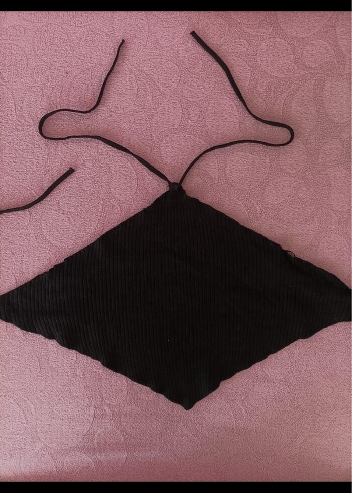 BERSHKA crop - Görsel 2