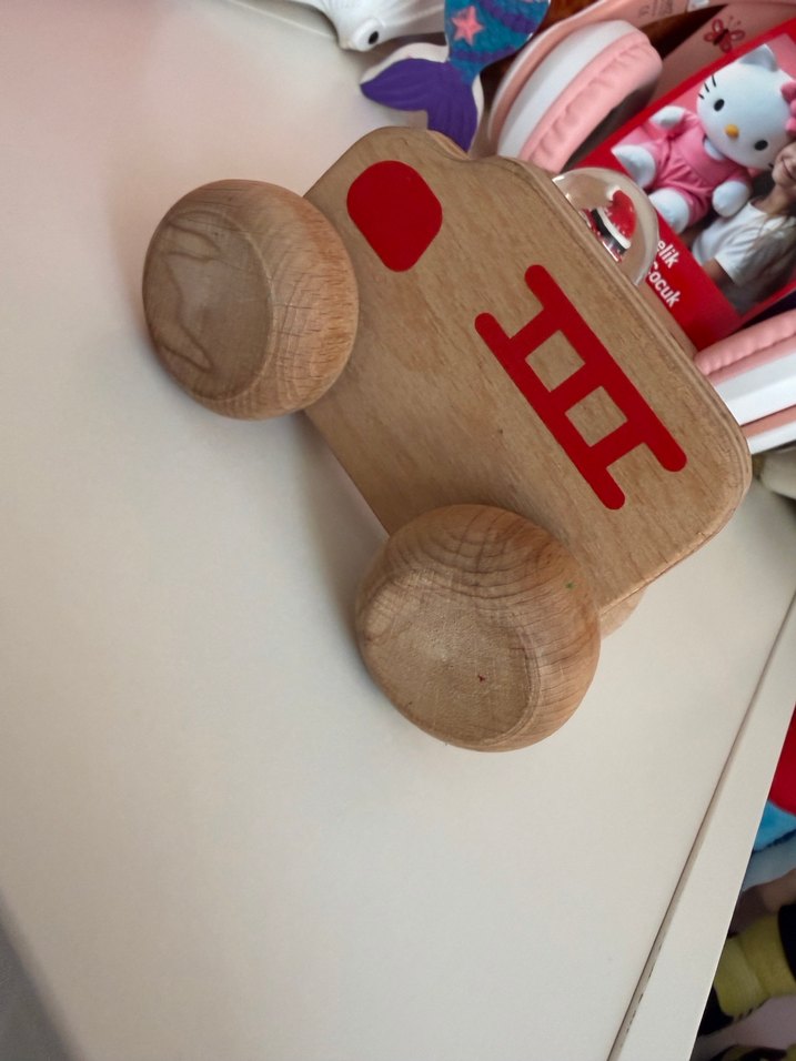 Renkli Ahşap Oyuncak Araba - Görsel 3