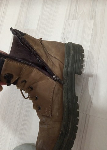 süet yepyeni erkek bot - Görsel 2