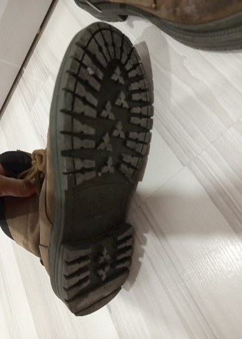 süet yepyeni erkek bot - Görsel 4