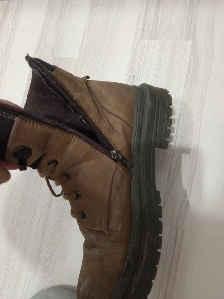 süet yepyeni erkek bot - Görsel 2