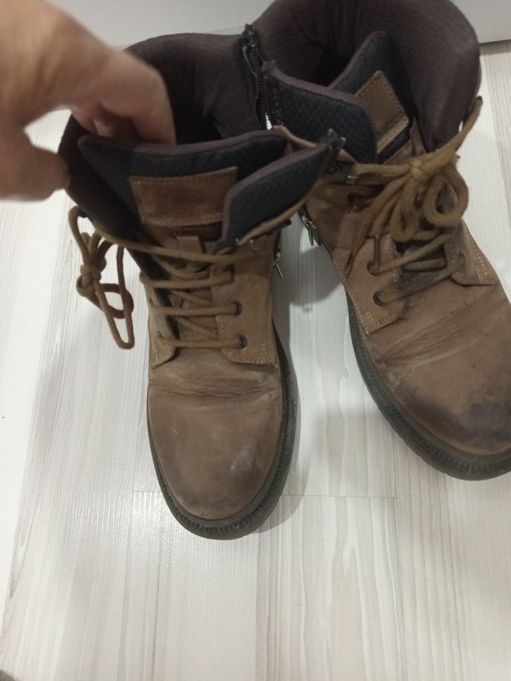 süet yepyeni erkek bot - Görsel 5