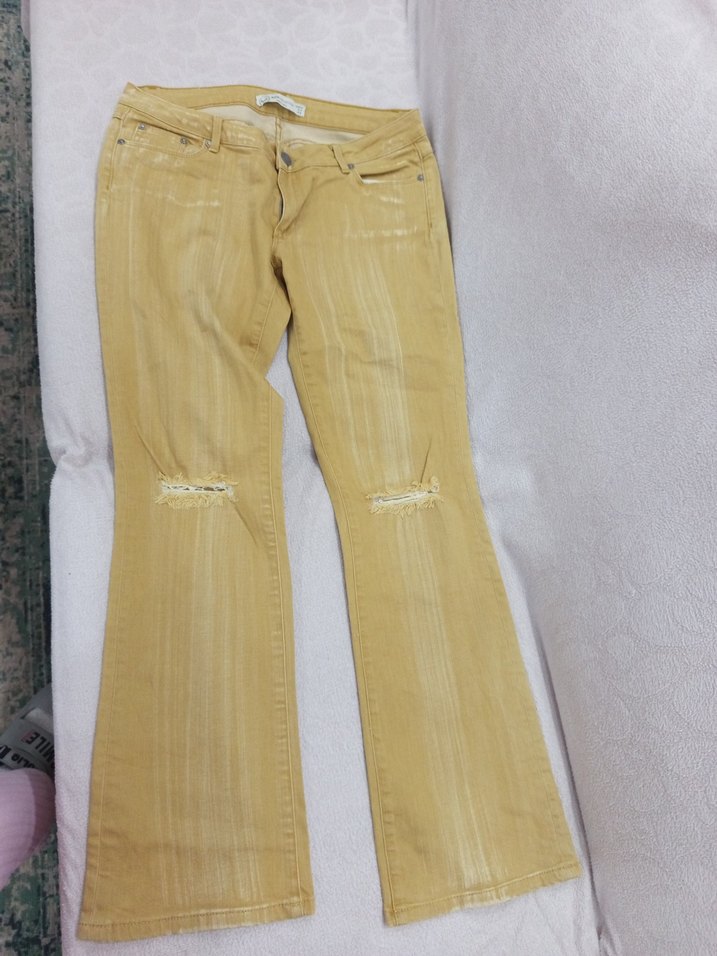 Kadın Bej Denim Yırtık Detaylı Pantolon - Görsel 2