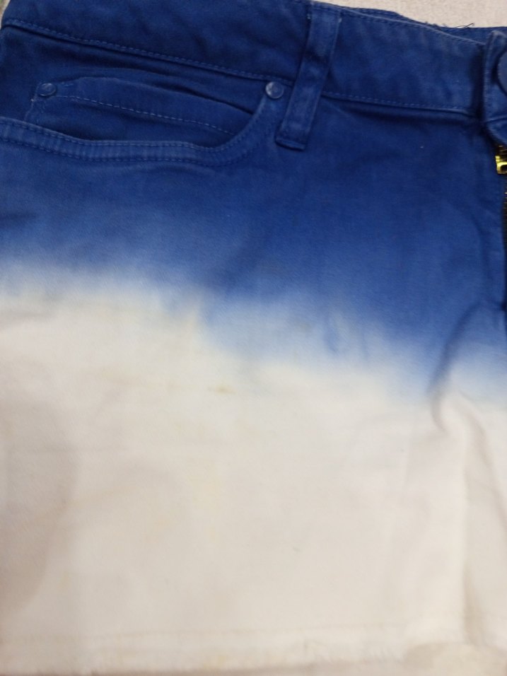 Kadın Mavi Batik Desenli Midi Denim Şort - Görsel 2