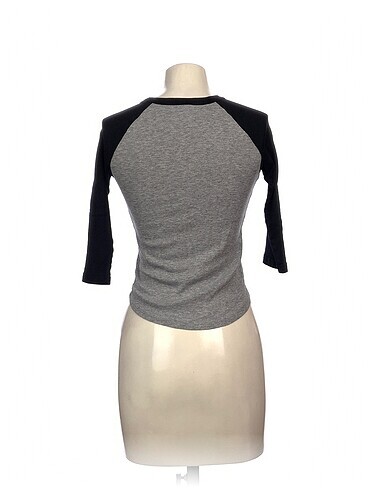 s Beden H&M Bluz %70 İndirimli.