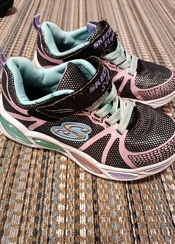 Skechers kız çocuk 
