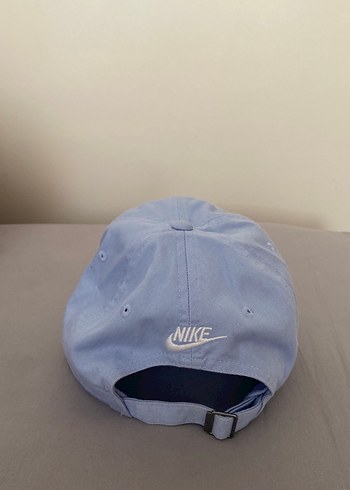 Nike şapka