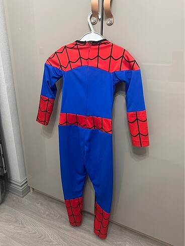 Diğer Spiderman kostümü 5 yas