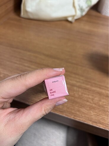 Beden ROM&ND JUICY LASTING TINT