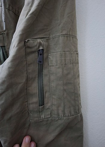 Bej Düğmeli Erkek Mont - Görsel 4