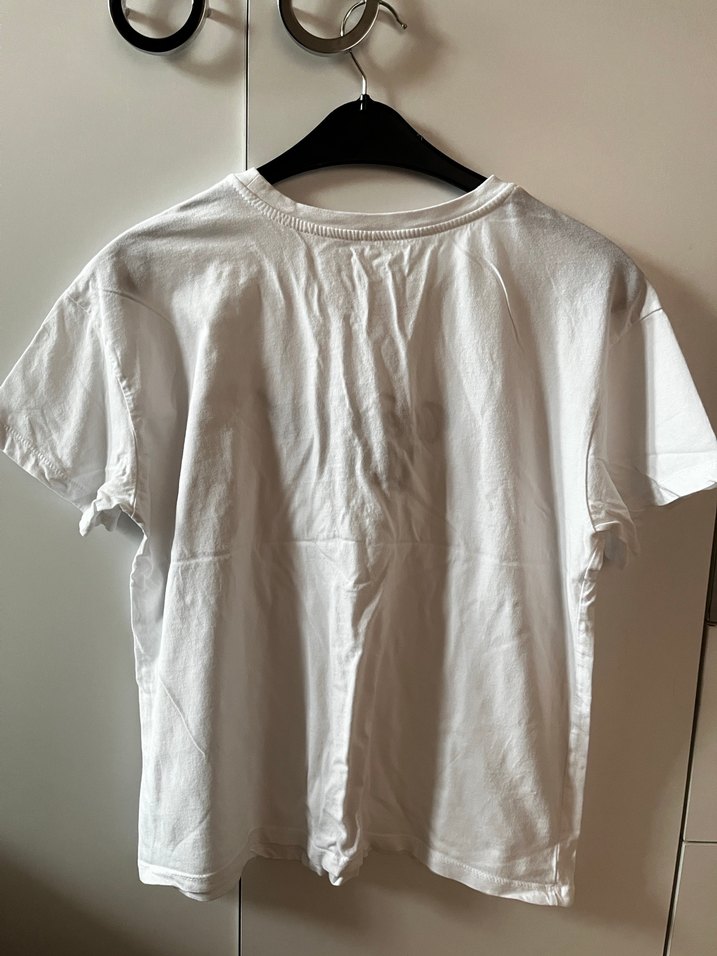 Beyaz Paris Temalı Baskılı Kadın Tişörtü - Görsel 4