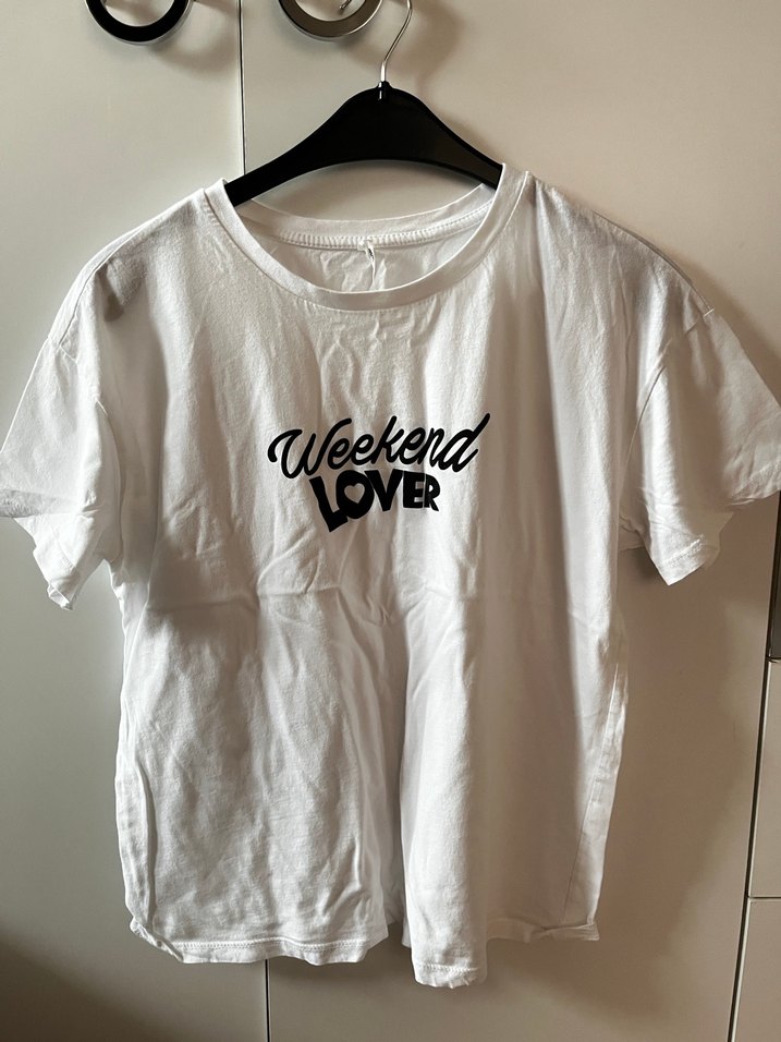 Beyaz Paris Temalı Baskılı Kadın Tişörtü - Görsel 3