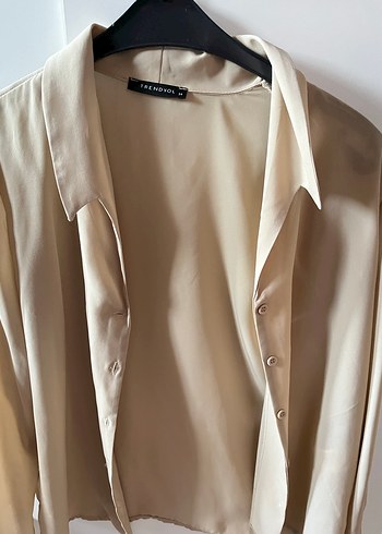 Bej Düğmeli Kadın Gömlek - Görsel 3
