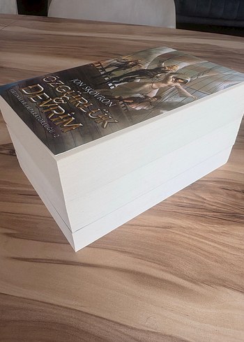 Fırtınalar imparatorluğu serisi - jon skovron - Görsel 2