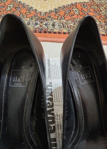 38 Beden siyah Renk Derimod topuklu ayakkabı 